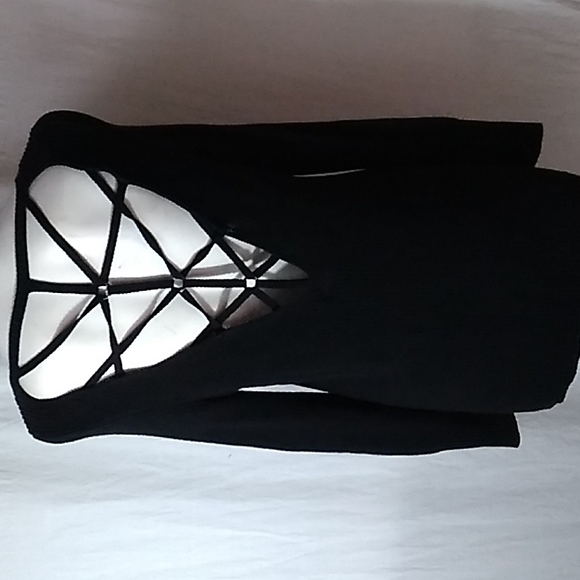 torrid Sweaters - Nwot Torrid size 00 black open back sweater